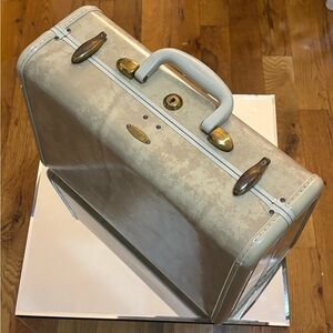 Vintage Mid Century Samsonite Pearl Luggage